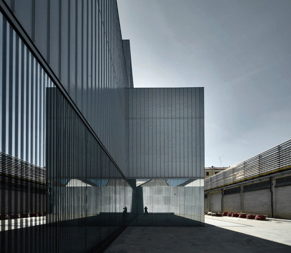 "City of Culture in Milan by David Chipperfield almost completed "