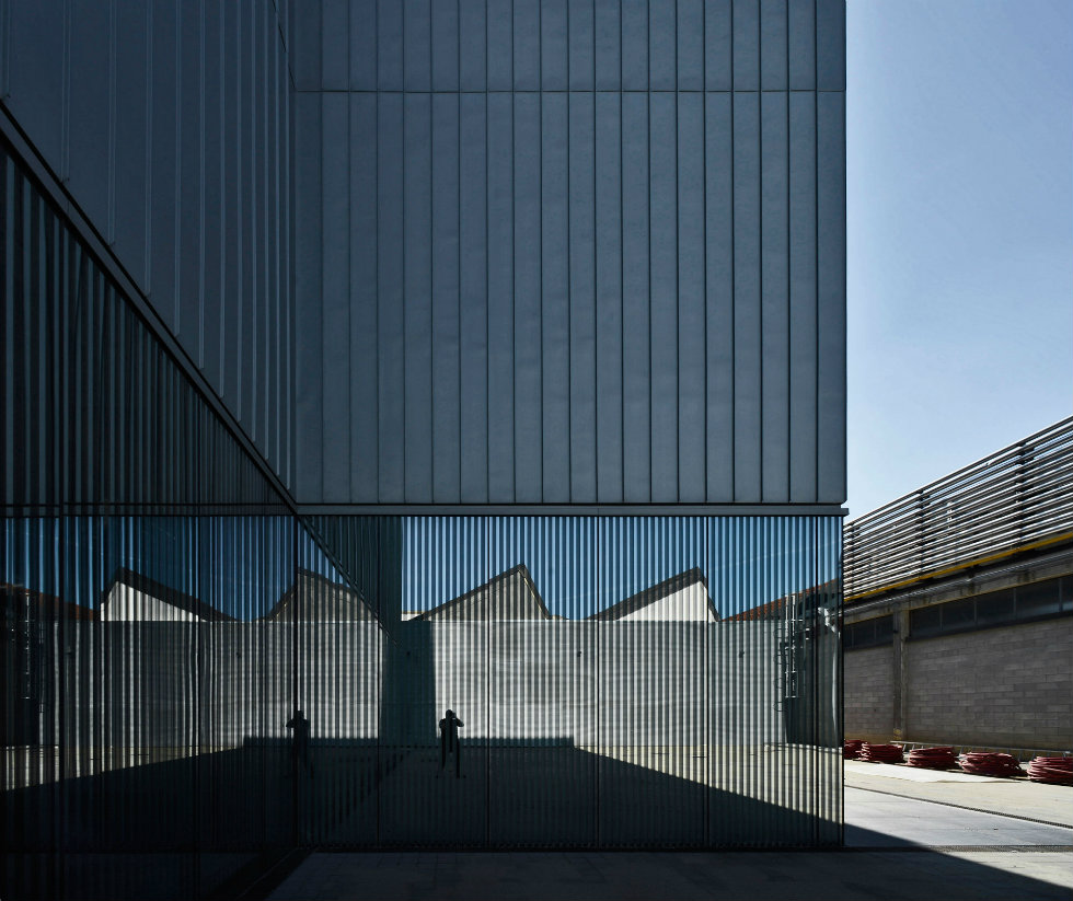 "City of Culture in Milan by David Chipperfield almost completed "