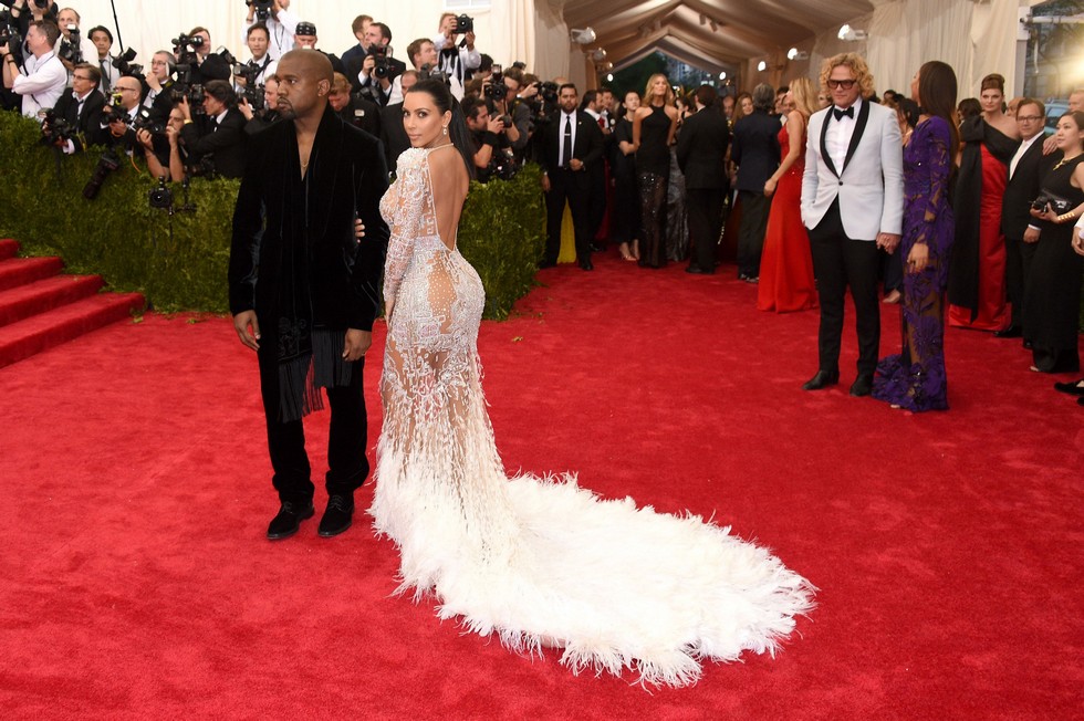 MET Gala 2015 Red Carpet The Stunning Italian Fashion Brands Dresses-Kim Kardashian Roberto Cavalli