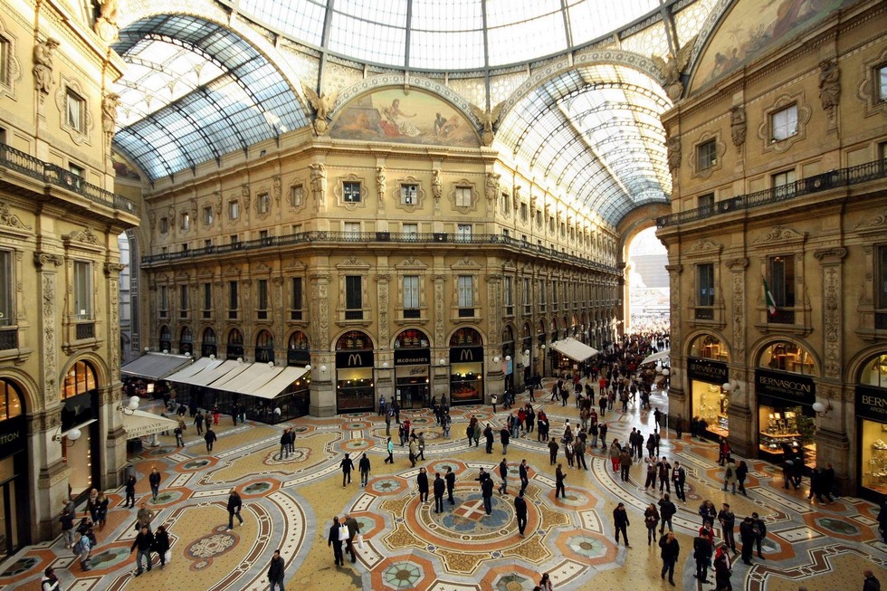 Top-25-things-to-see-and-do-in-Milan-in-72-hours-Galleria-Vittorio-Emanuele