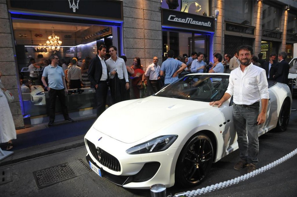 What to see in Milan Exclusive Casa Maserati retail store and lounge bar (2)