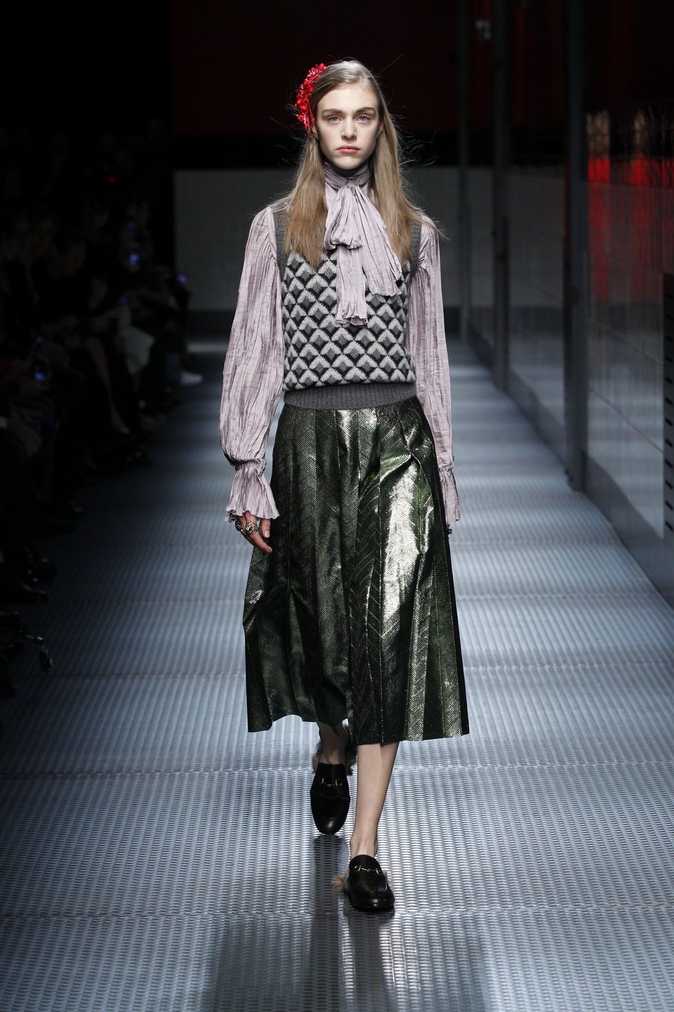 Italian Fashion Designers Gucci's Alessandro Michele awarded at BFA (2)