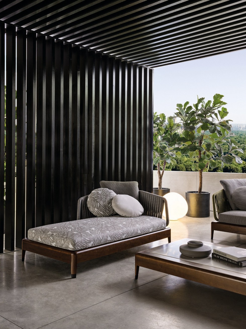 Italian furniture brands - Minotti new project for outdoor