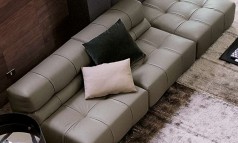 How to decorate a Milan appartment with Patricia Urquiola furniture