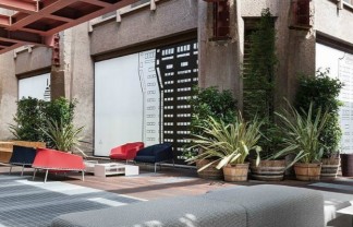 Milan Modern Architecture: Piero Lissoni gives a new urban space to Torre Velasca