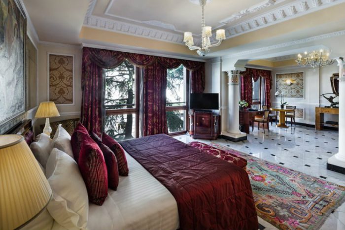Baglioni Hotel Carlton: an ideal place to spend Chrstmas in Milan