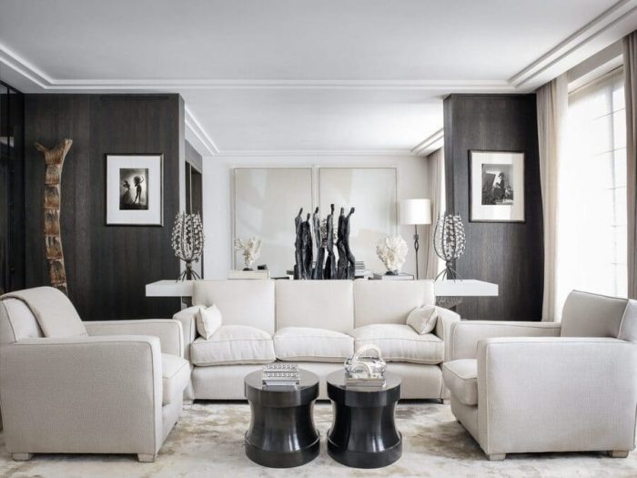 White and black are the center colors of this living room idea by Gilles Boissier with a modern contemporary design!