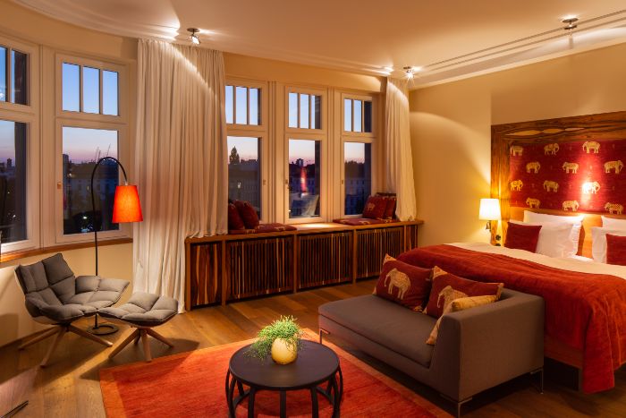 orania luxurious bedroom