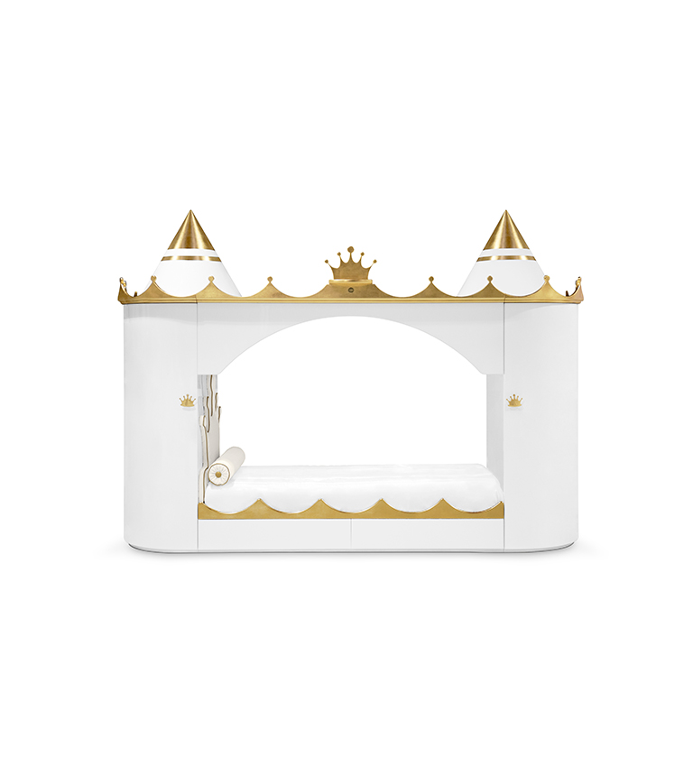 kings-and-queens-castle-circu-magical-furniture-gold-leaf-1